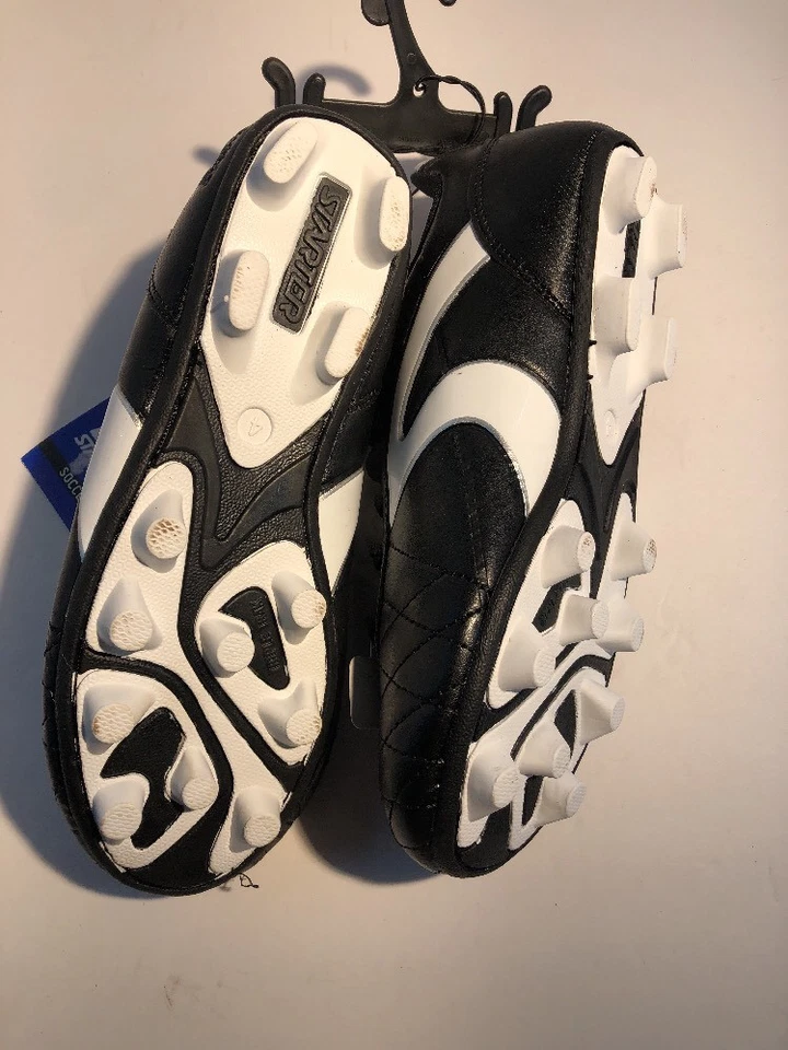 Starter Black & White Soccer Shoes Cleats Size 4 - Image 4 of 4