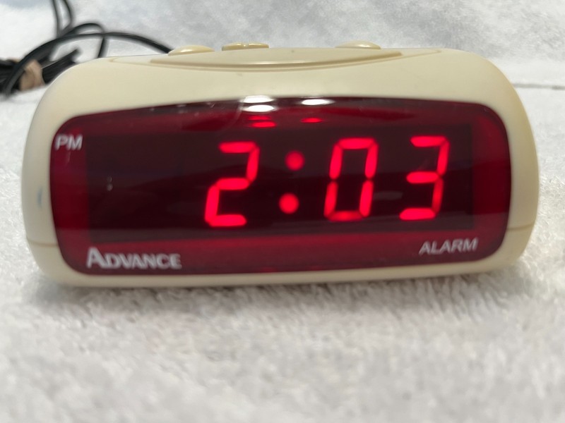 Advance #3140 Digital Alarm Clock, Snooze, Tested, Video