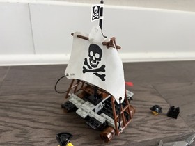 Lego Vintage Pirates 6261 Raft Raiders, Mostly Complete, Missing 4 piece types
