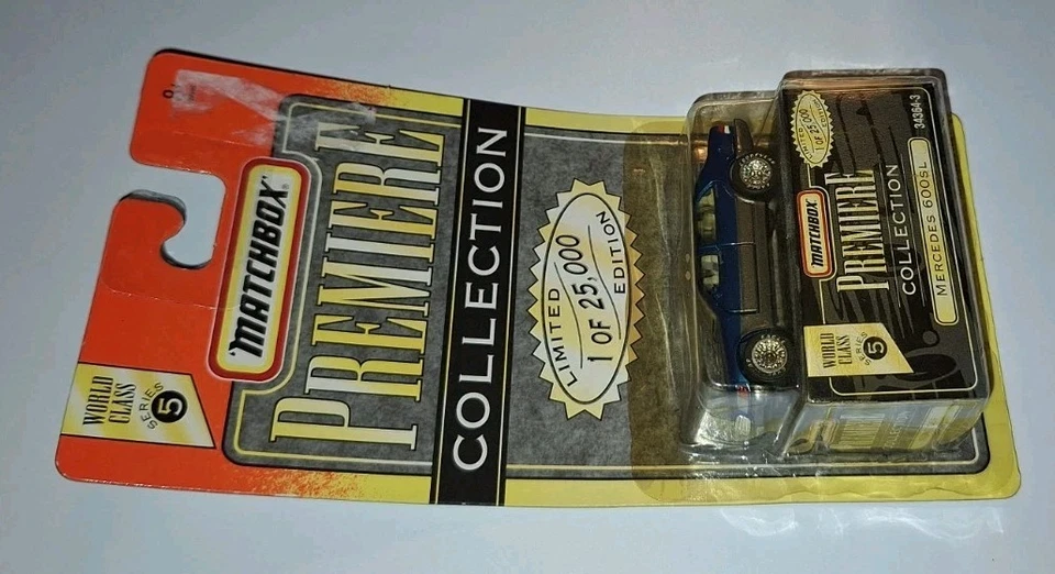 Matchbox 34364-3 1:87 Die Cast Premiere Limited Collection Blue Mercedes 600 SL - Image 4 of 4