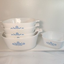 CorningWare Blue Cornflower Set Of Five Casserole Dishes