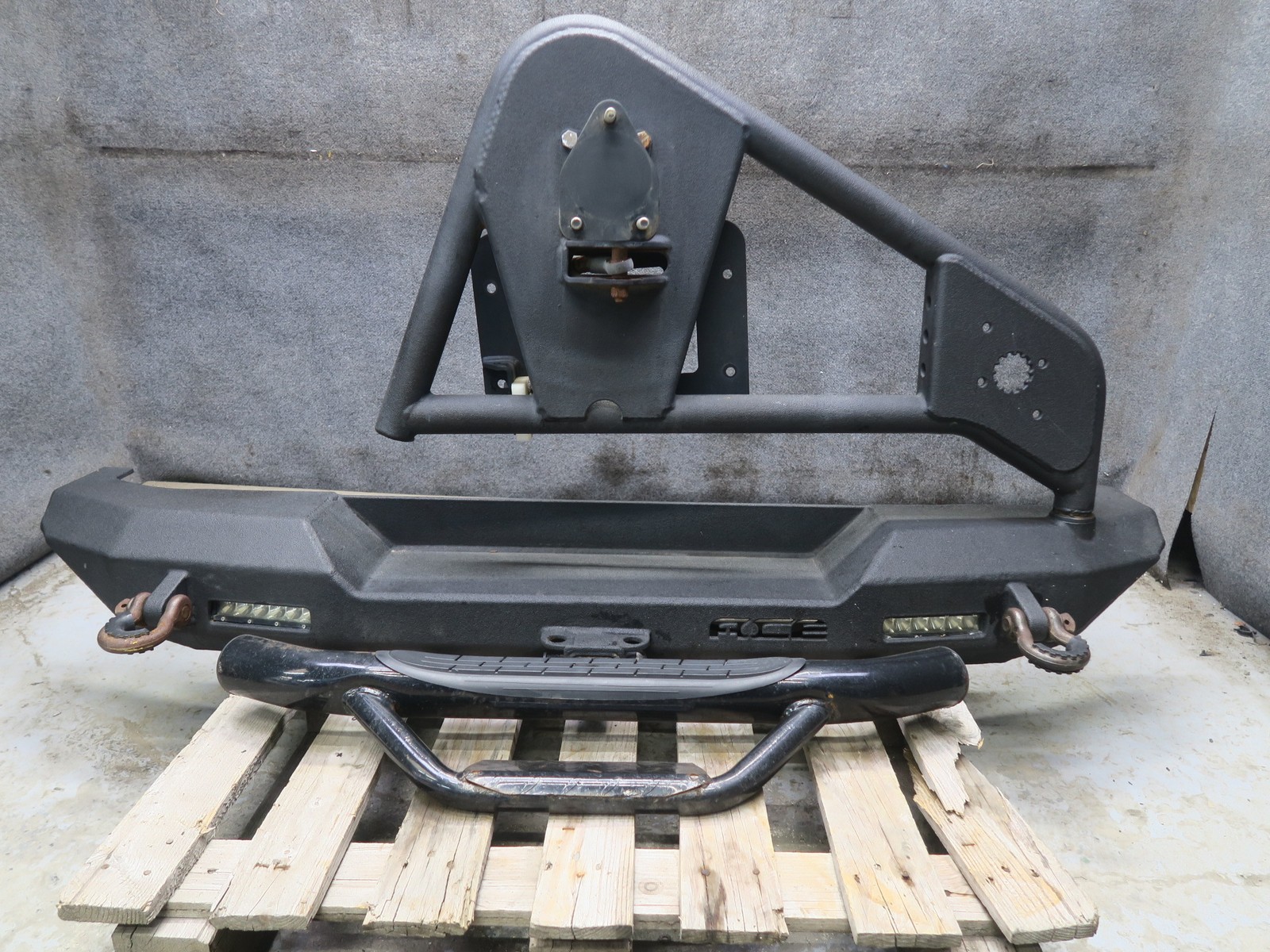 07-17 JEEP WRANGLER RUBICON JK ACE ENGINEERING REAR BUMPER W TIRE CARRIER LIGHTS
