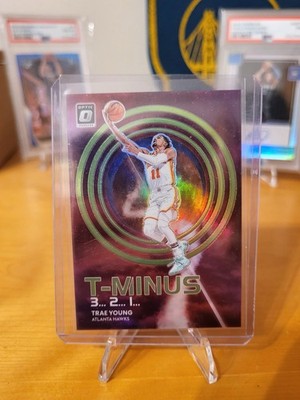 /149 Panini 2022-23 Donruss Optic Trae Young Hawks T-Minus Lime Green Prizm #5 