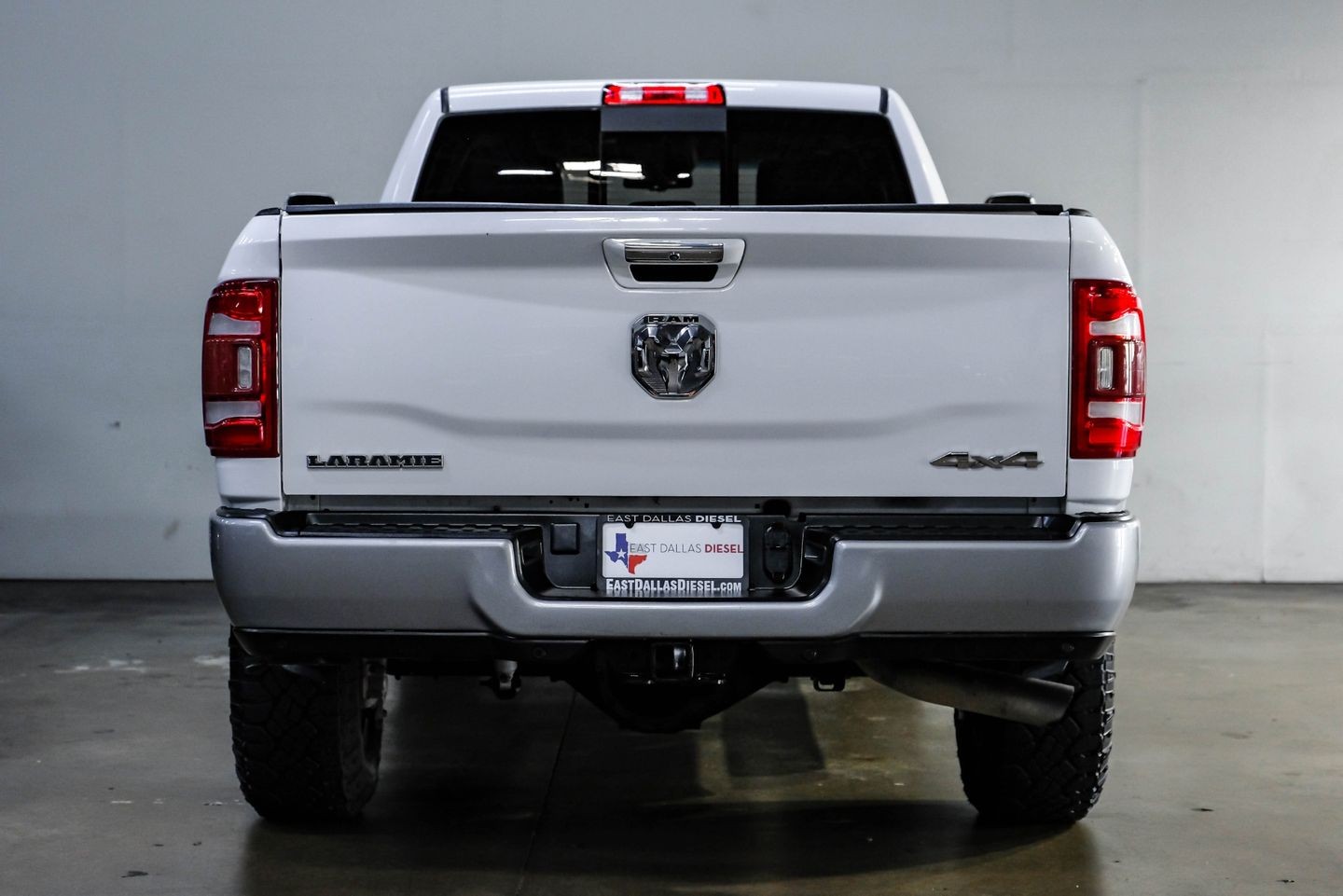 2022 Ram 3500 Laramie HO CUMMINS Aisin Auto 18" METHOD 33" A/T thumbnail 14