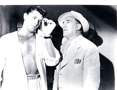 PF Macao ( Robert Mitchum , William Bendix )