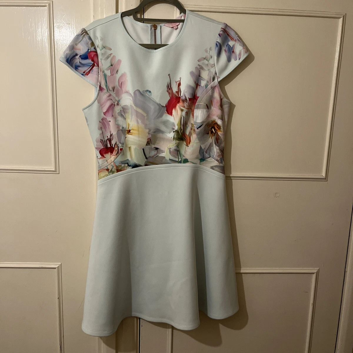Ted baker dress size best sale 4