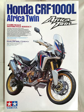 Moto Tamiya Honda CRF1000L Africa Twin 1/6 série n°42