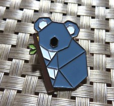 Ash KL Art Origami Koala Metal Enamel Pin Badge New Cute Military Cosplay