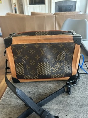 LOUIS VUITTON N40381 Damier Giant NIGO Soft Trunk Pochette