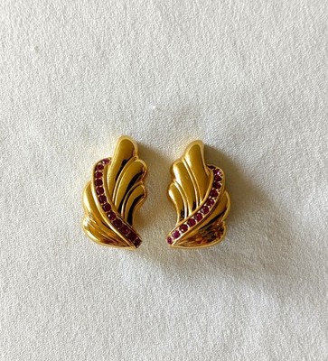 Vintage Swarovski S.A.L. Ribbed Flame Clip-On Earrings Gold Tone Pink Crystals
