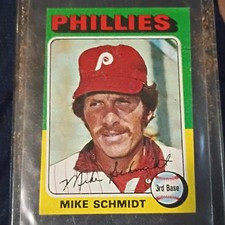 1975 Topps Base Set - Mike Schmidt #70 Philadelphia Phillies Baseball