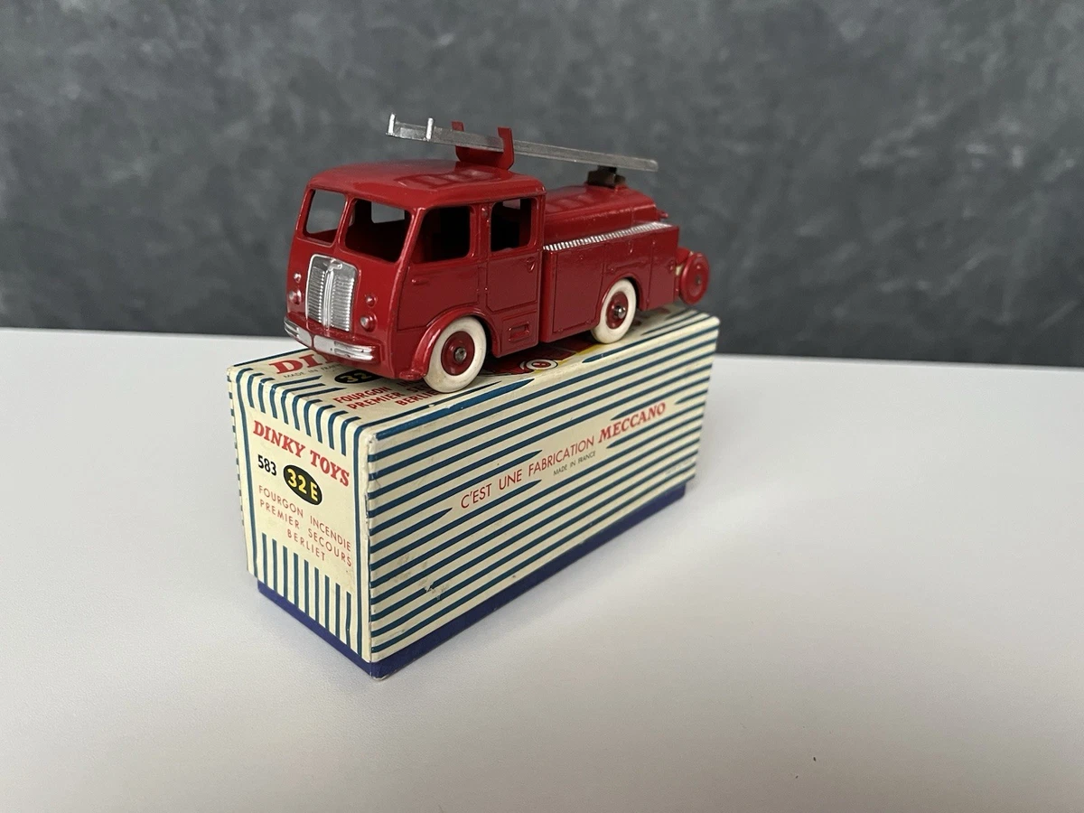 Berliet GAK Dépanneuse Rouge – Dinky / Atlas – échelle 1/43 – N°589 – NEUF