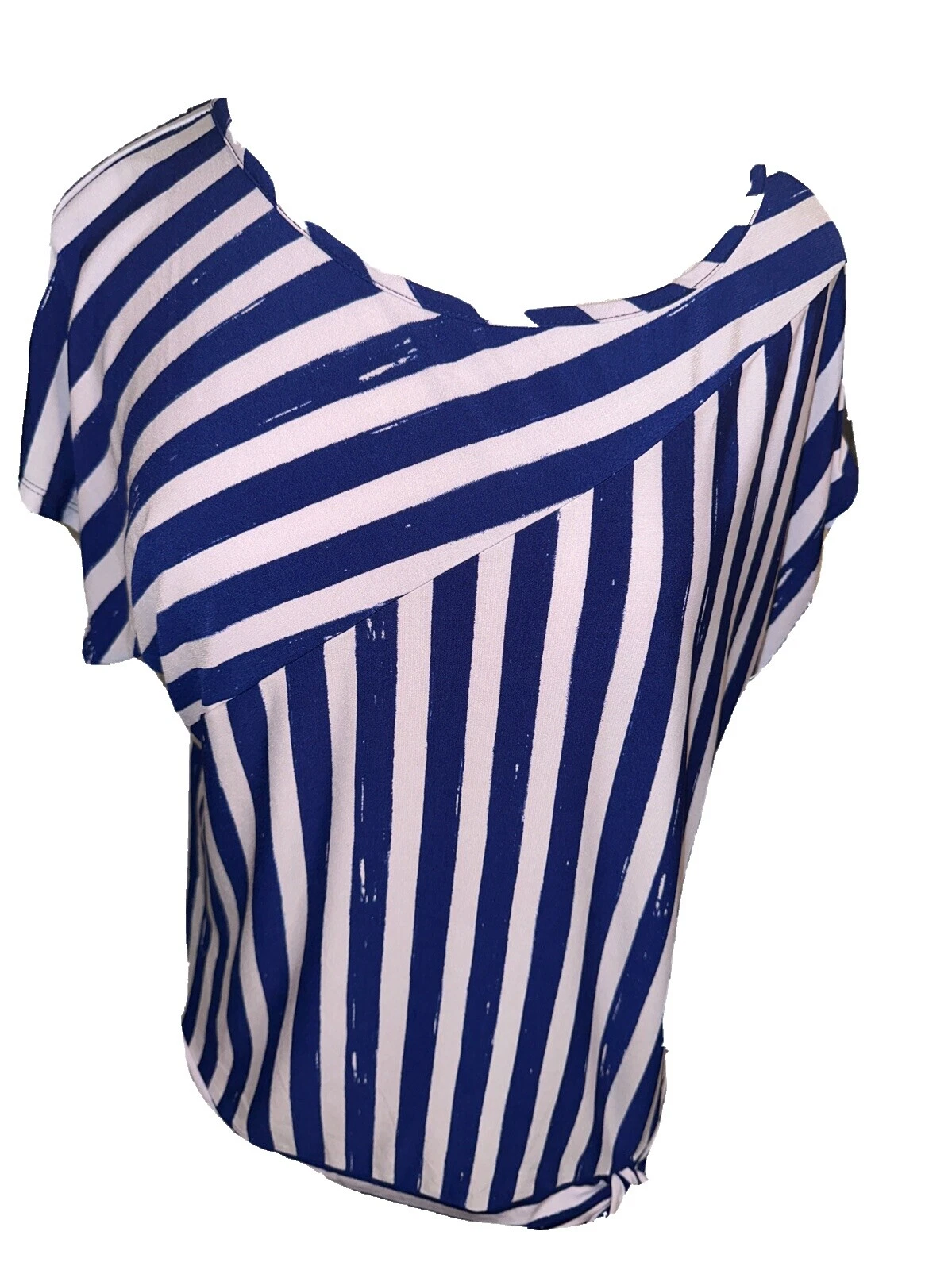 DIANA Roupas, Calçados e Acessórios