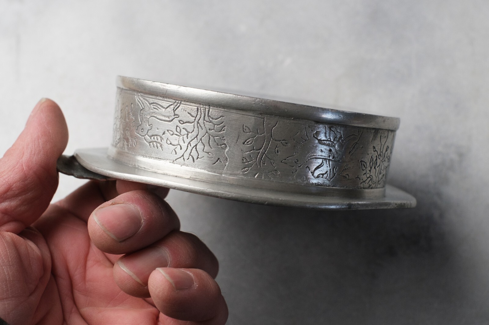 ANIMAL THEMED Ash Tray Made in Germany Pewter Metal Silver Round 5.25" Vintage