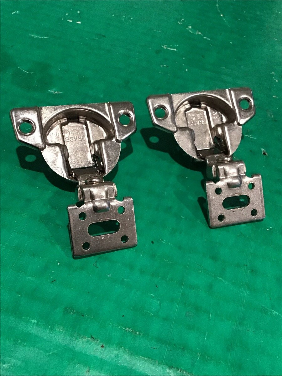 Lot of 2 Grass 860-02 Cabinet Hinge w/ 860-017 base mount plate 1