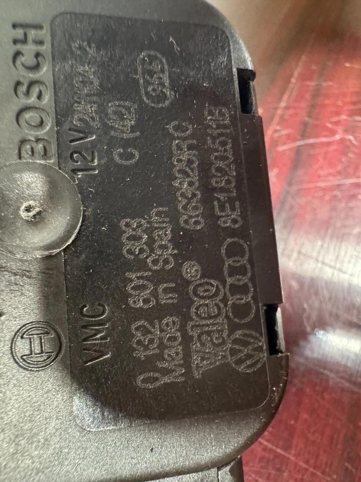 0132801303 Motor de aleta de aire / Actuador Audi A4 S4 B6 B7 8E0820511B Foto 4 de 4