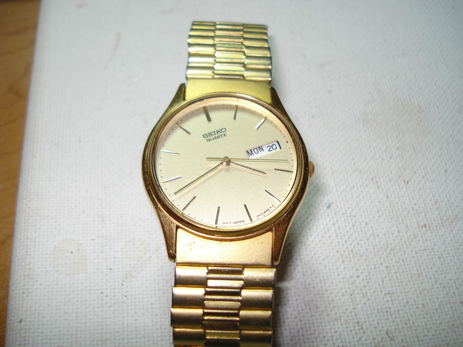 NICE RARE HIGH END SEIKO MEN'S GOLD DRESS WATCH ROMAN NUMERALS 7N43