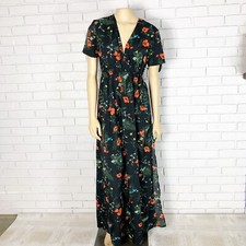 Asos Pretty Little Thing Women’s Black Floral Dress Size 8