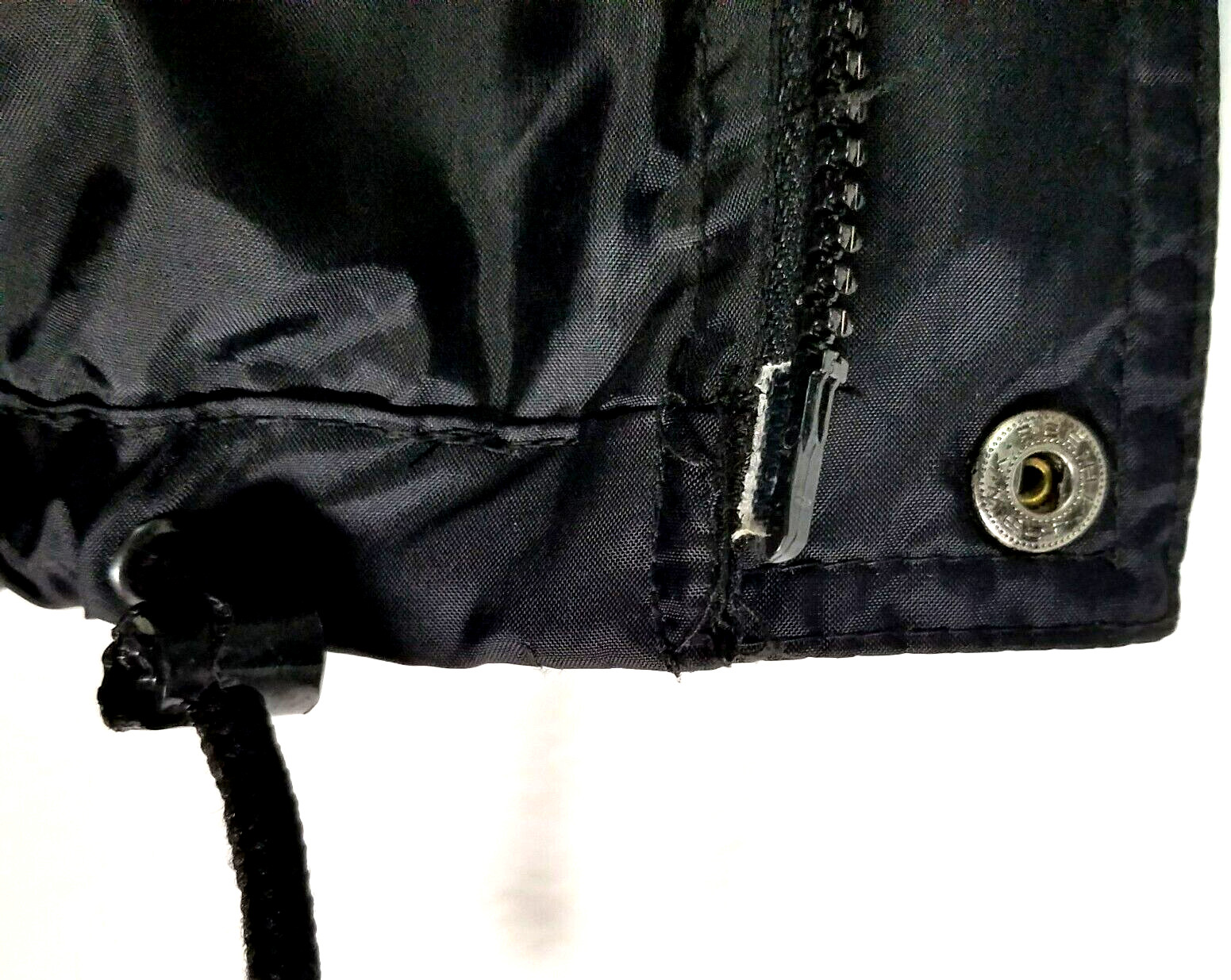 HELLY HANSEN Windbreaker/Packable Rain Jacket Sto… - image 10