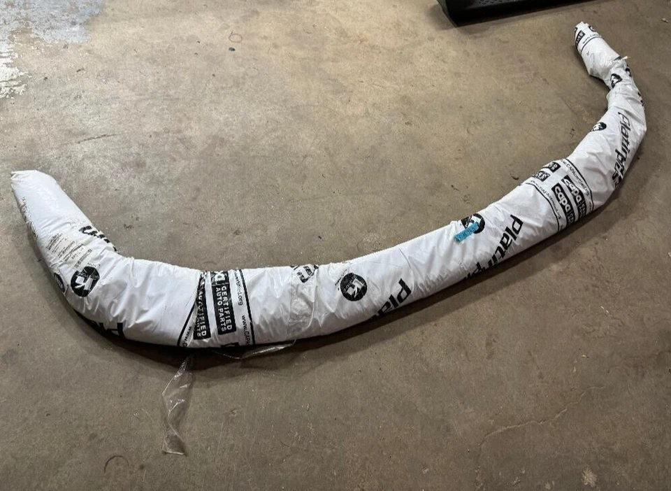 CUBIERTA DEL PARACHOQUES DELANTERO KEYSTONE P/N TO1000198PP 2000 A 2006 TOYOTA TUNDRA Foto 2 de 4