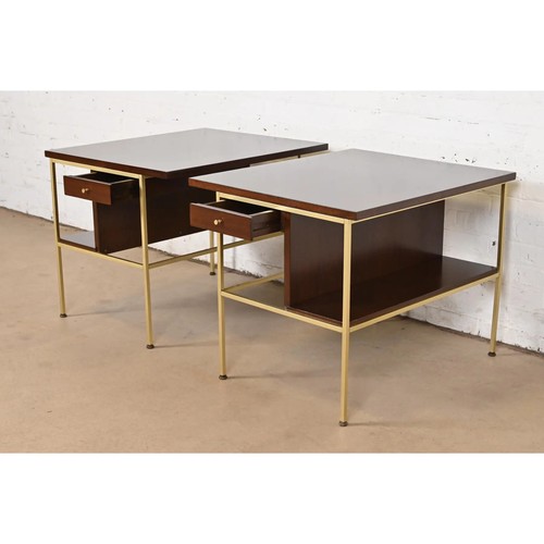 Paul McCobb Irwin Collection Mahogany and Brass Nightstands, Newly Refinished - Picture 6 of 11