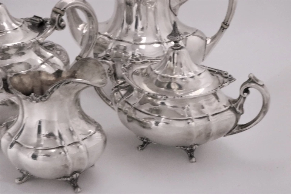 Juego de té Reed & Barton Hampton Court café plata esterlina Foto 3 de 4