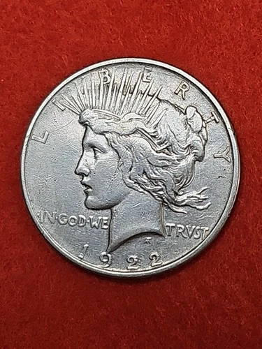 1922 D Peace dollar XF #48