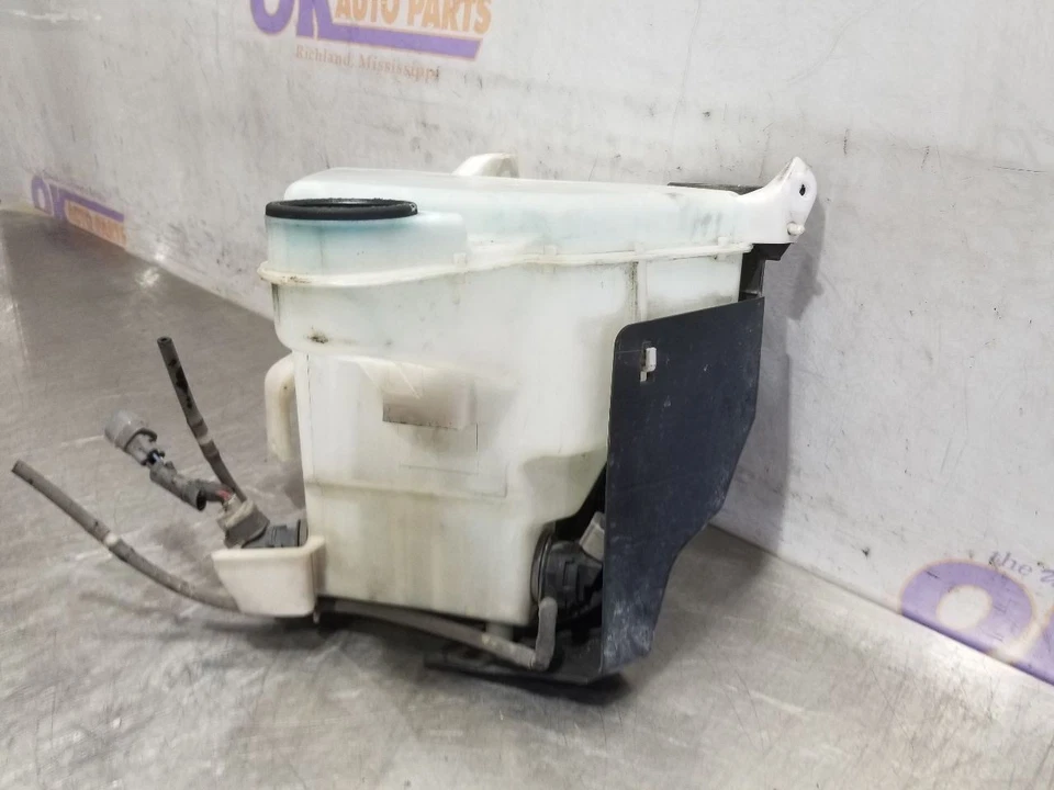 07 2007 Lexus GX470 4,7 L depósito de jarra de lavado de parabrisas  Foto 4 de 4