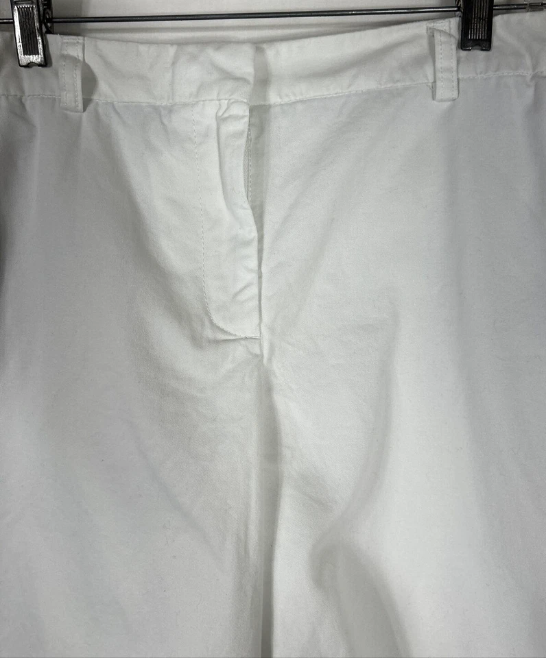 Shorts femininos Tommy Hilfiger branco algodão tamanho 16 bolsos frontais com zíper - Imagem 2 de 4