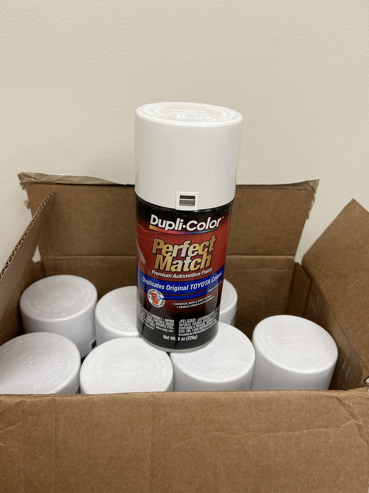 Duplicolor BTY1556 Super White II Toyota Code 040 8 oz. Aerosol Spray