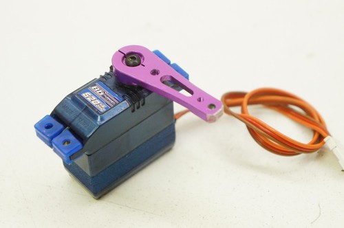 Turnigy 620 Impermeable Digital Metal Equipo Servo - 10.6kg / CM 0.13s 620HSDMG - Imagen 2 de 5