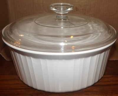 Corning Ware French White F-1-B 2.5 liter Casserole w/lid
