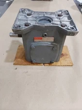  BOSTON GEAR REDUCTOR 318-20-C1 1750RPM