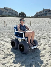 Open-Box Beach Wheelchair – 16″ Balloon Tires