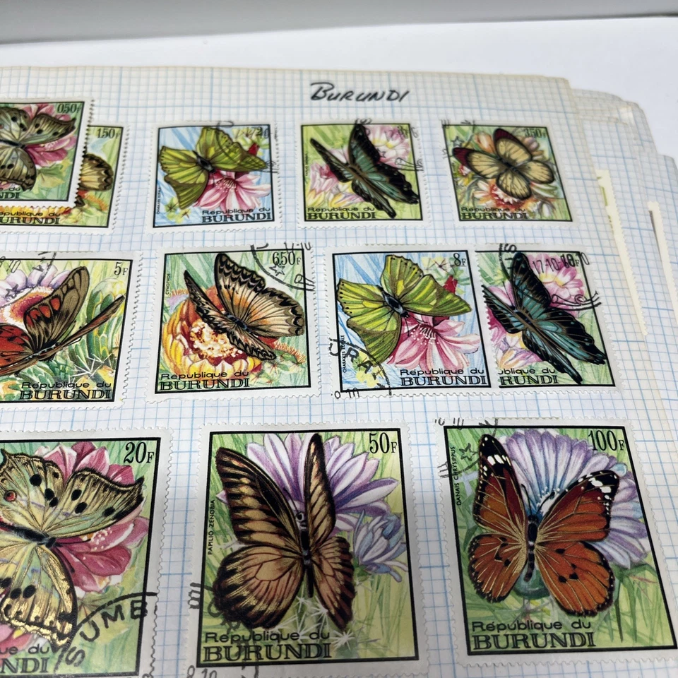 ¡Lote de 23 estampillas antiguas de Burundi mariposas! 🦋 Foto 3 de 4