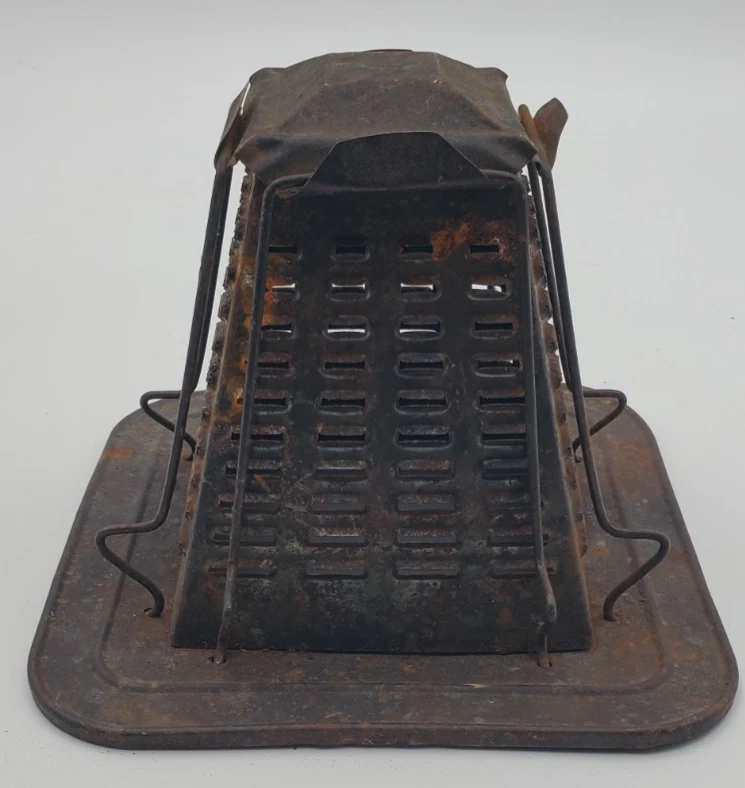 Estufa Top Tostadora de Lata Vintage 4 Rebanadas Metal Camping 5x6x6 Decoración Primitiva Foto 4 de 4