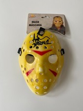 ARI LEHMANN In-Person signiert Autogramm MASKE FRIDAY THE 13TH