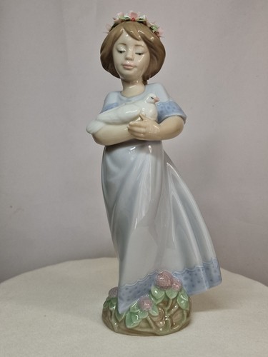 Vintage SpanIsh Porcelain Figurine, 'Peaceful', from Lladro #6807 - Picture 14 of 24