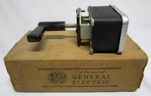 NOS GENERAL ELECTRIC SB PISTOL GRIP HANDLE CIRCUIT BREAKER CONTROL SWITCH
