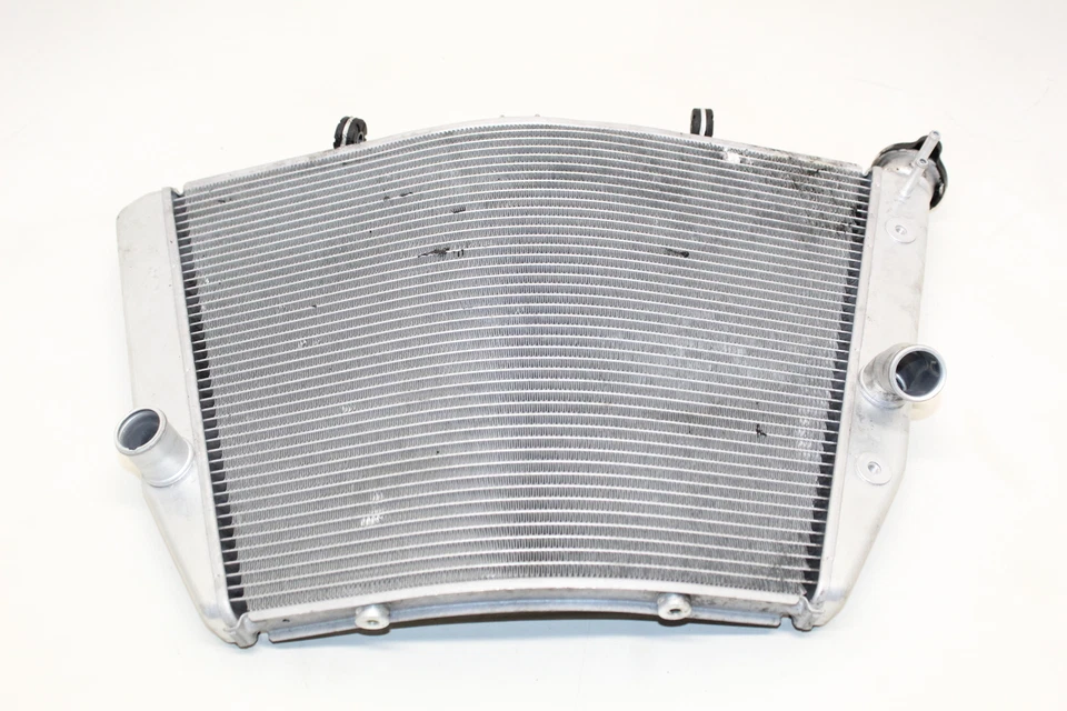 2015 Suzuki Gsxr1000 Engine Radiator Motor Cooler Cooling Radiater - Image 2 of 4