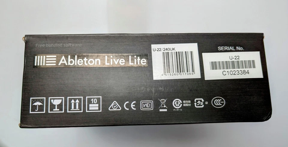 Zoom U-22 Portable Handy Audio Interface - Image 2 of 4