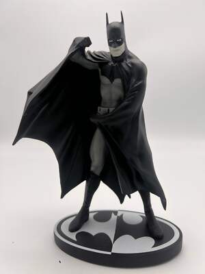 BATMAN Black & White バットマン フィギュア スタチュー BATMAN Black & White バットマン フィギュア スタチュー DCコミックス