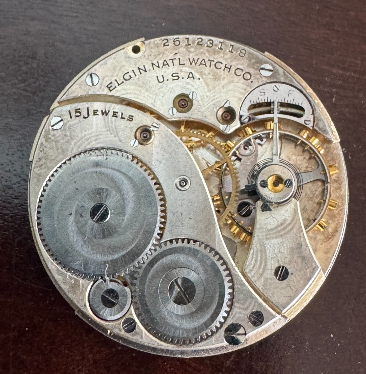 VINTAGE 12 SIZE ELGIN POCKET WATCH MOVEMENT GR. 315 KEEPING TIME