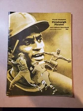 7038---1972 Pirate Jim McKee of Columbus OH only win program Clemente 2994th hit