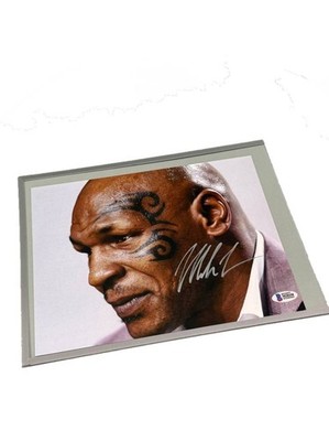 Mike Tyson Hand Signed Photo Autographed Beckett COA