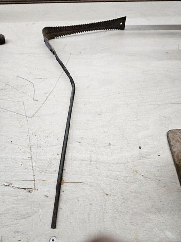 Vintage Manual Grass Whip Weed Cutter - Serrated Double Sling Cycle Tool