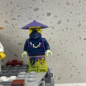 Lego Sensei Wu - gold Hat 9450 70505 Plus Ghost Warrior Cowler And Nya. Lot Of 3