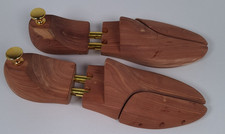 Cedar Wood Shoe Trees Size 43-44 Pair Used Excellent Condition Shoe Shaper