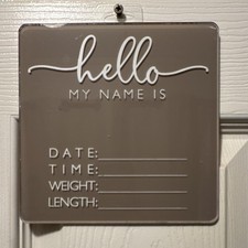 Wipeable Baby Announcement Sign 6.5x6.5in 'Hello World' Newborn Gender Neutral