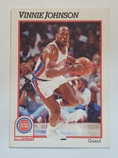 1991-92 Hoops #62 Vinnie Johnson ~ Detroit Pistons